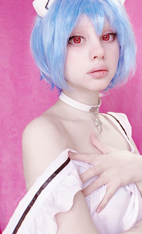 Alice Marshmellow beautiful pornstar img