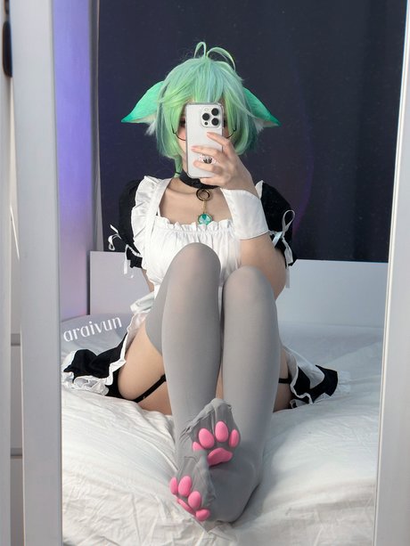 Alice Marshmellow nude model photos