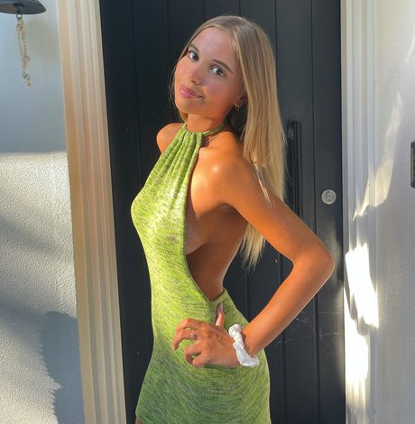 Bianca Grace naked actress picture