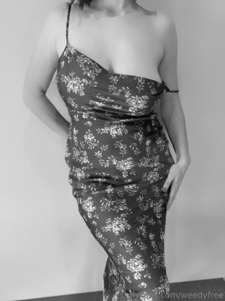 Weedyfree modelo libre archivo