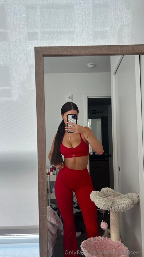 Itsellableu sexy pornstar picture