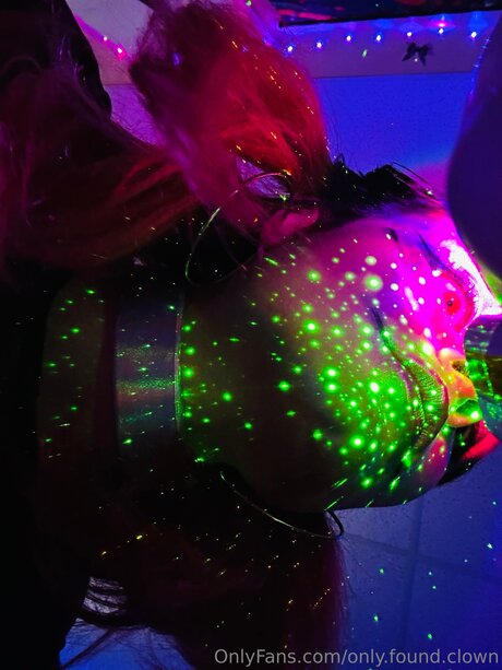 Only Found Clown belle star du porno galeries