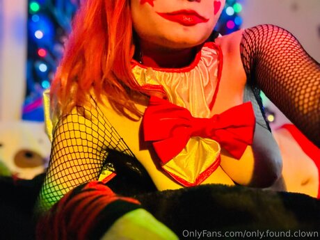 Only Found Clown sexy actress pic
