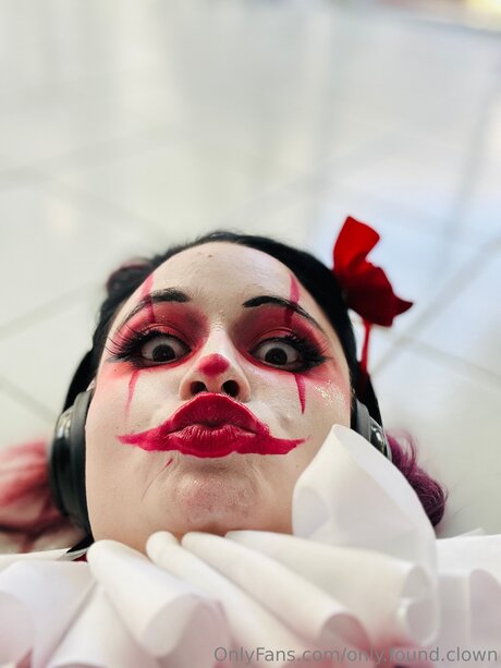 Only Found Clown modèle magnifique collection