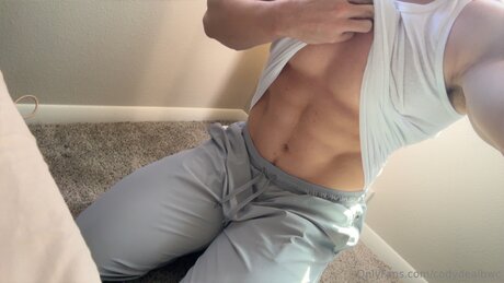 Codydealbwc actriz atractiva imágenes