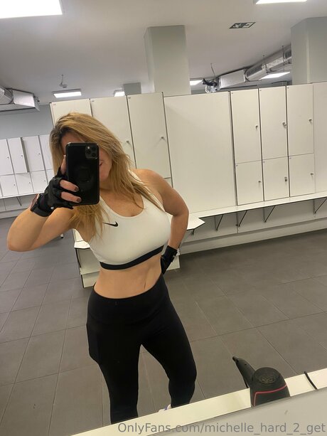 Michelle Hard 2 Get actriz xxx foto