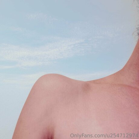 Alaskavonsteinort buena actriz fotos