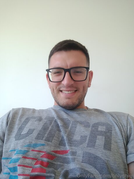 Onlychiqi sexo estrella galería