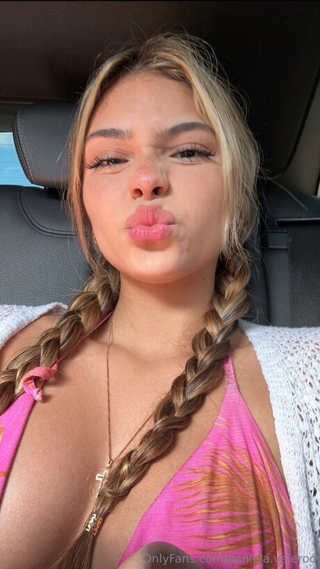 Daniela Valeroo pornstar hot img