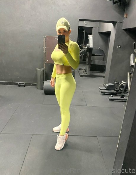 jassiecute estrella porno del sexo imagen