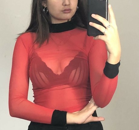 rubylyn_ modèle sympa photos