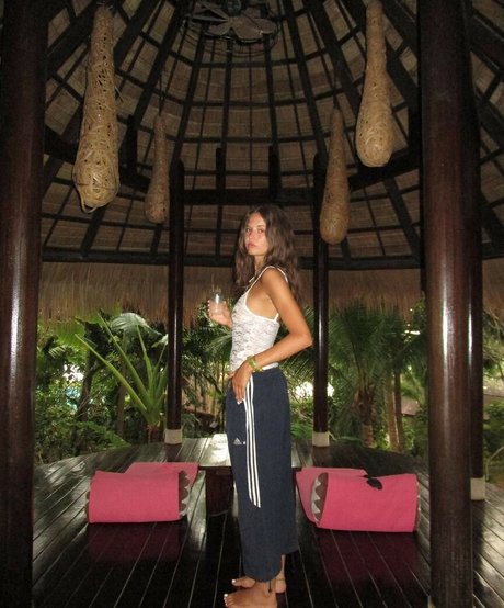 rubylyn_ bonita modelo galerías