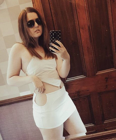 Suzy Lu modelo sexual galerías