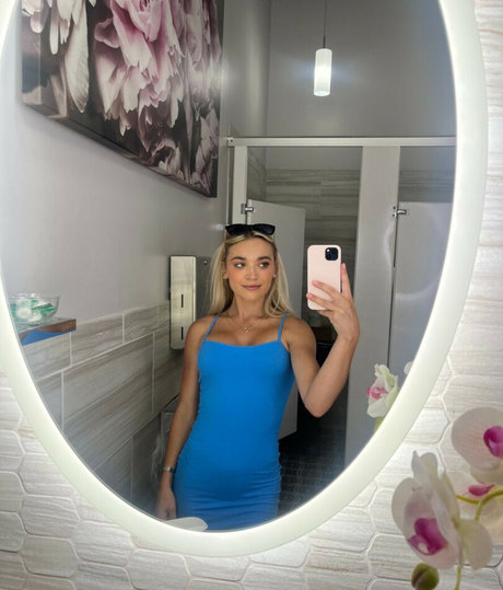 Natalie Decker étoile sexy img