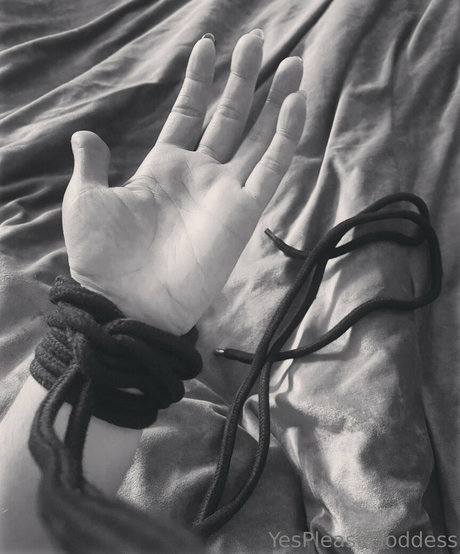 yespleasegoddessof buena actriz foto