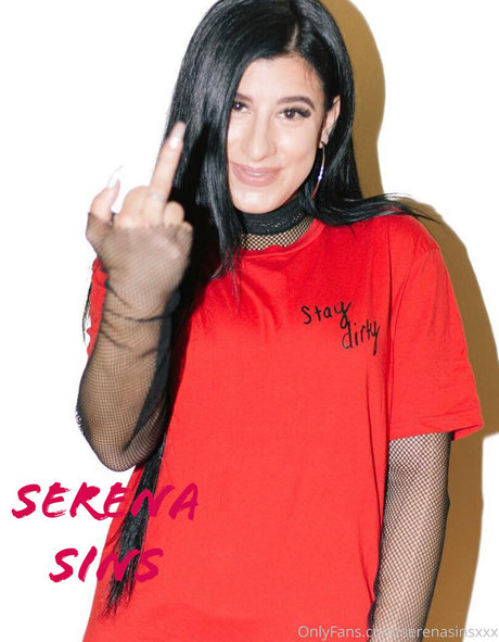 Serenasinsxxx modelo foto