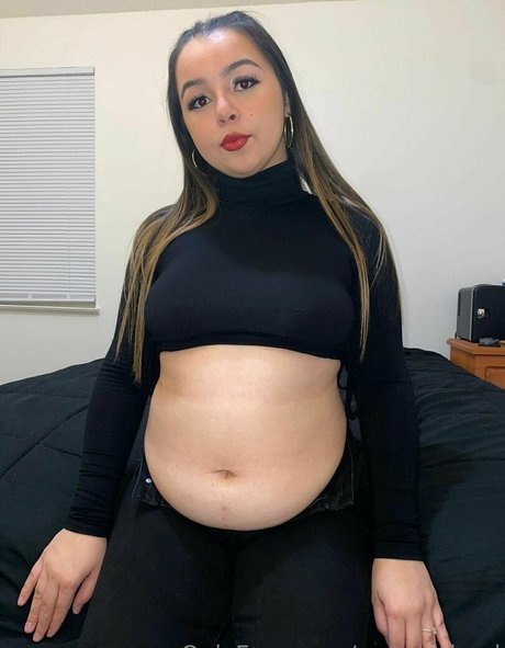 mshazelmel model hd pics