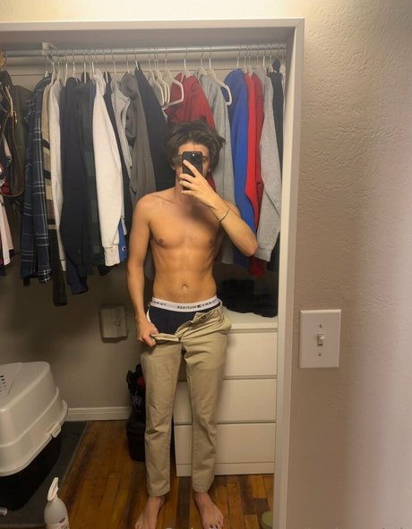 josh twink nudes star gallery