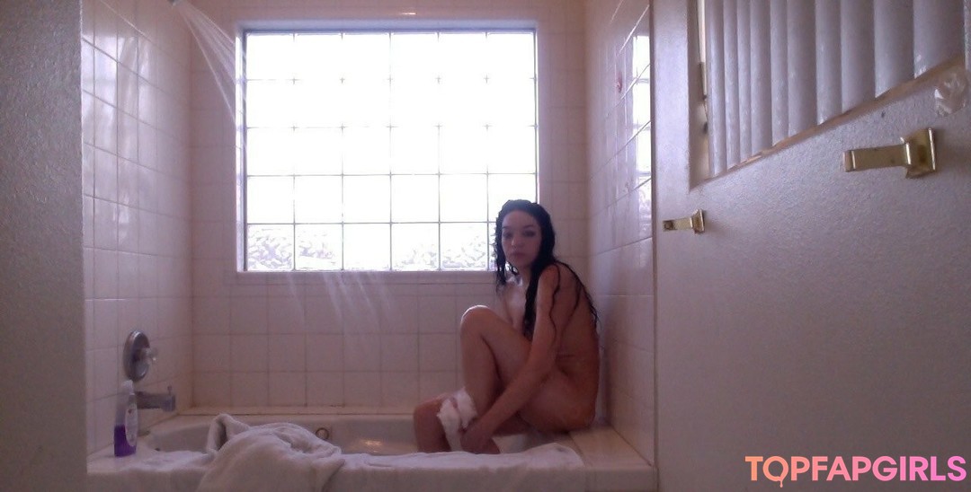 blonde pulpeuse onlyfans sympa, meilleur collection