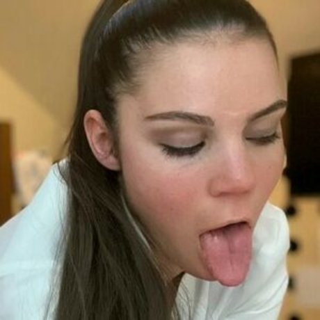 KeitlinBarry star top pictures