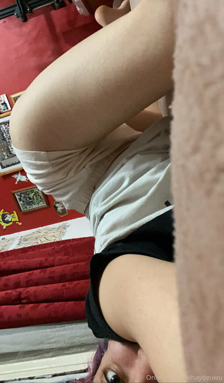 haydeuwu modèle porno photo