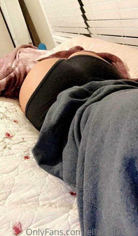 ellabelleeee star du porno exclusive image