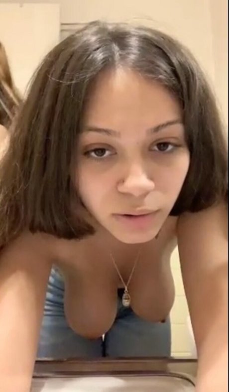jal issaa naked pornstar picture