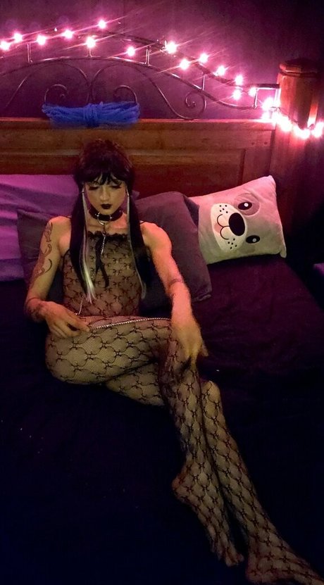 nekogoth23 hot model picture