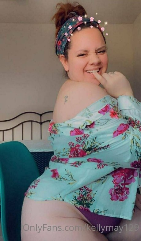 kellymay129 haut de star du porno archive
