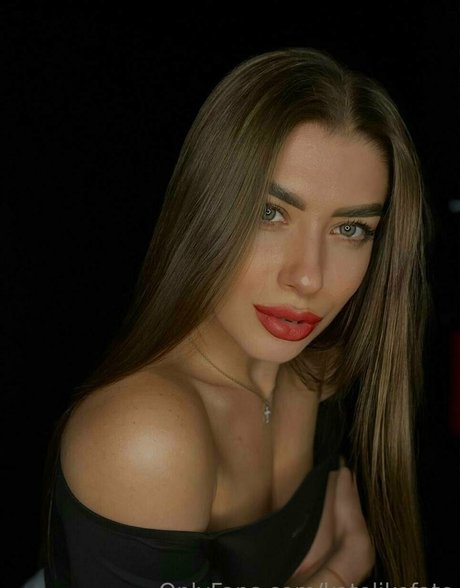 katelikefate nude pornstar galleries