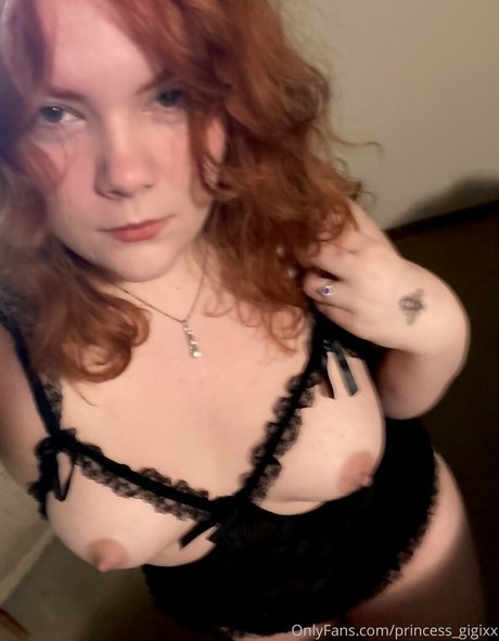 lilly lustbunny actriz de arte galería