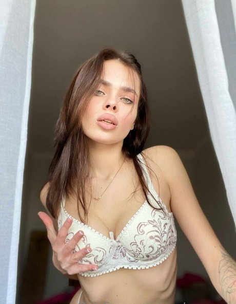 marta vegas 1 model erotic picture