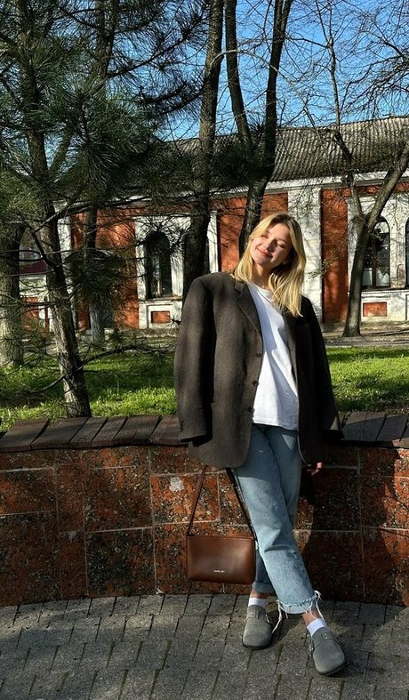 pervokursnica estrella porno mejor galerías