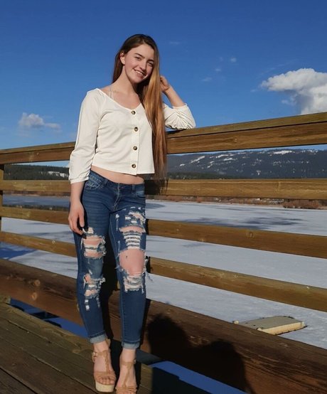 Cassidy Mceown exclusive model galleries