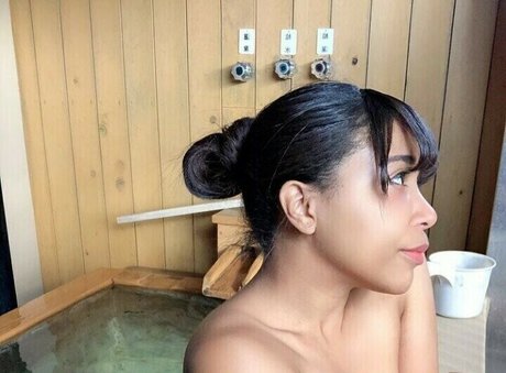 Arijapan star du porno adulte archive