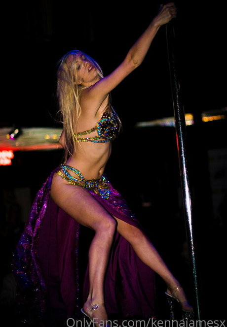 kennajamesx desnudos de estrellas porno foto