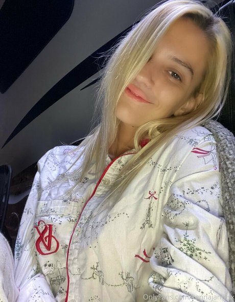 kennajamesx xxx pornstar img