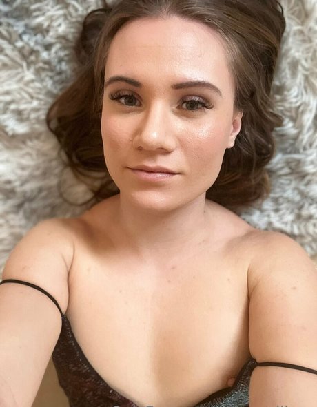 jennywillson desnudos de estrellas galería