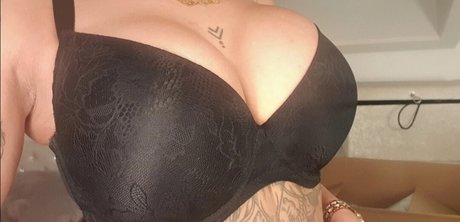 ladysecrets69 model hot archive