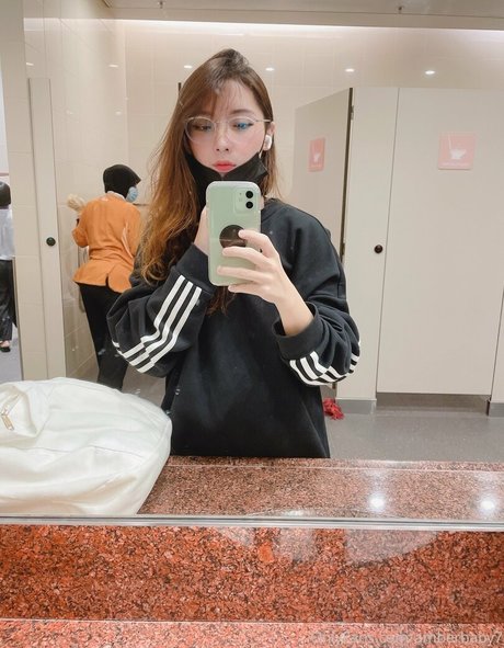 amberbaby7 actrice photos