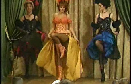 Nikki Cox estrella foto