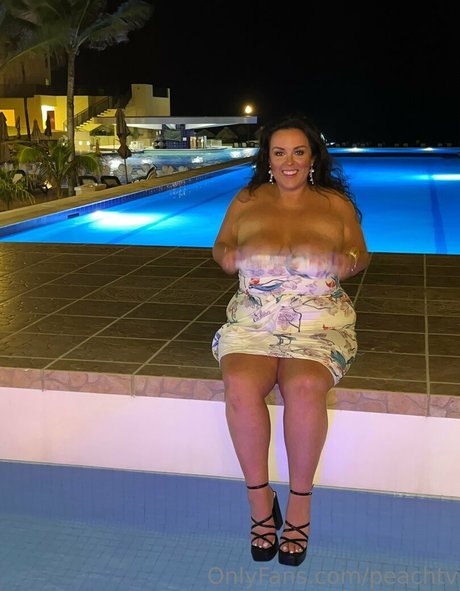 peachtv modelo agradable fotos