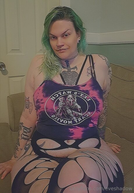 Eveshadow estrella desnuda galerías