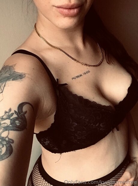 Kvcsjazminfree pornstar perfect pic