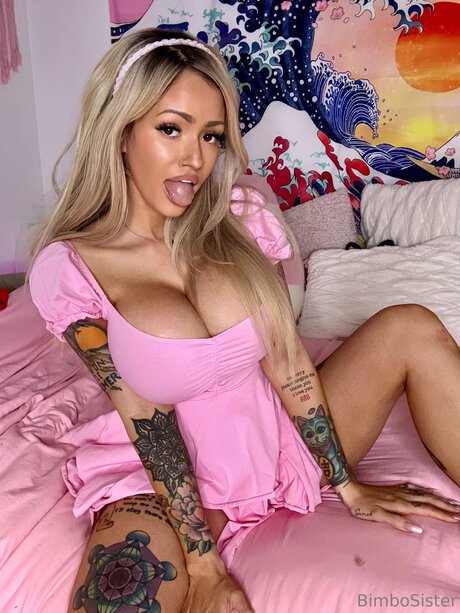 Bimbowifey estrella porno bonita galería