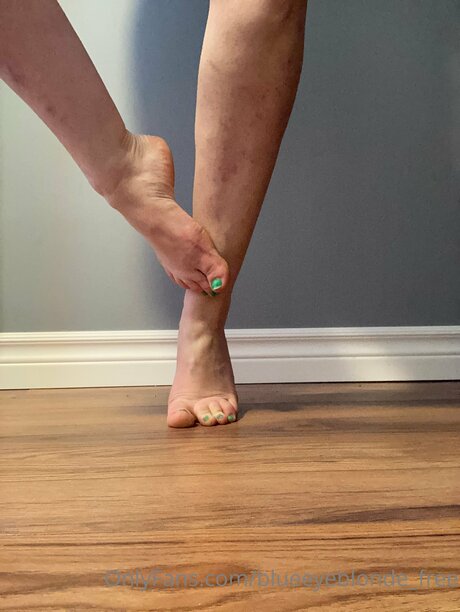 Blueeyeblonde Free buen modelo archivo