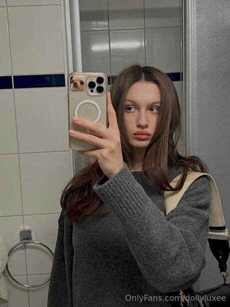 Dollyluxee arte estelar foto