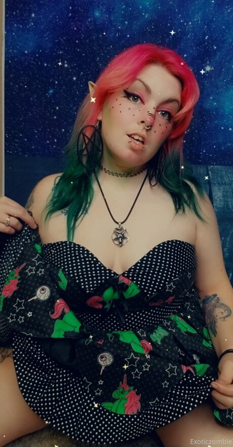 Exoticzombiefree star du porno érotique galerie