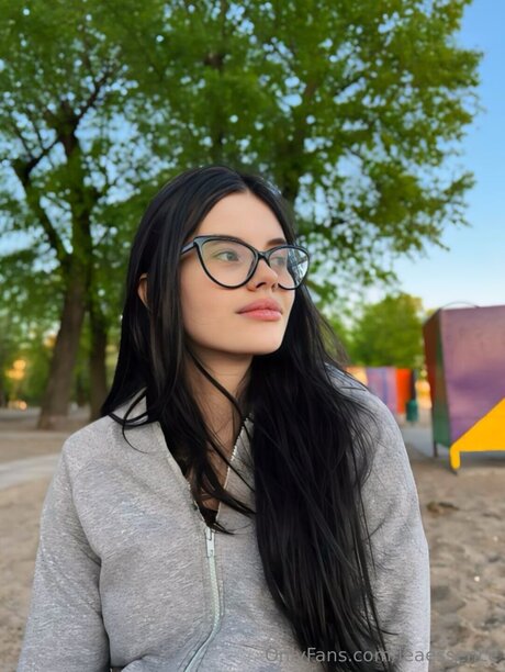 Leaessence étoile nue galeries