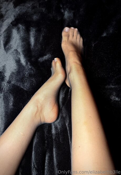 Conejito negro onlyfans desnudo superior foto